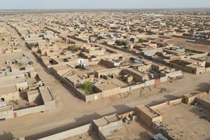 Vue aérienne de la ville de Kidal, au Mali, le 27 août 2022. © SOULEYMANE AG ANARA / AFP
