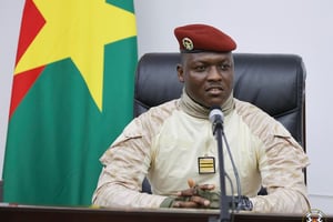 Le président de la transition au Burkina Faso, le capitaine Ibrahim Traoré, arrivé au pouvoir à la suite d’un putsch en septembre 2022. © Présidence du Burkina Faso / Facebook.