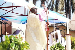 Visite de Mgr Fulgence Muteba, archevêque métropolitain de Lubumbashi,  à la paroisse Sainte-Thérèse de Likasi, le dimanche 14 mai 2023. © Facebook Archidiocèse de Lubumbashi Officiel
