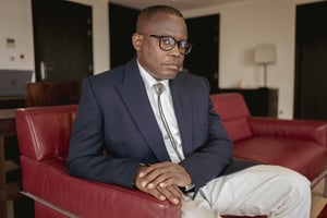 Aboubacar Hima, alias Petit Boubé, dans un hôtel de Dakar, le 20 juin 2023. © Sylvain CHERKAOUI pour JA