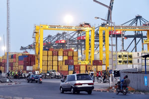 Le quai du troisième terminal à conteneurs du port de Lomé au Togo, le 21 avril 2015. © ISSOUF SANOGO/AFP