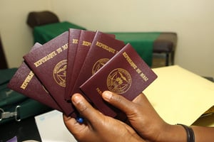 La France et le Mali ont demandé à leurs consulats respectifs de suspendre la délivrance de visas. © Pascal Deloche/Godong/Photononstop via AFP