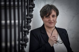 L’historienne Naïma Huber-Yahi, à Paris, le 13 juin 2022. © Stéphane de Sakutin / AFP