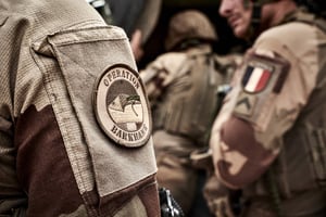 Lancée en 2014, l’opération militaire française Barkhane a remplacé celle appelée Serval au Sahel. Elle a pris fin en novembre 2022. © ANTONIN BURAT/ZEPPELIN/SIPA