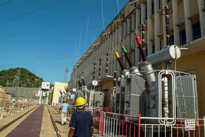 Poste de transformation électrique d’Eneo au barrage hydroélectrique de Lagdo. © MABOUP