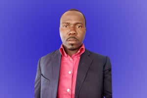 Le journaliste camerounais Bertrand Ayissi a été placé en « détention administrative » à la compagnie de gendarmerie de Ngaoundéré, le 12 septembre 2023. © Bertrand Ayissi