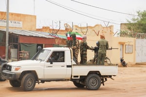 Des combattants de la Coordination des mouvements de l’Azawad (CMA), à Kidal, au Mali, en août 2022. © SOULEYMANE AG ANARA / AFP.