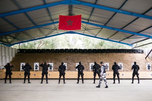 Entrainement des unités du groupe d’intervention rapide au nouvel institut de formation spécialisée de la DGST à Rabat, le 9 mai 2018. © Alexandre DUPEYRON pour JA