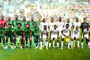 L’équipe du Négaria (à g) et cellede l’Afrique du SudMontage JA -© AFP L’équipe du Négaria (à g) et cellede l’Afrique du Sud
Montage JA -© AFP
