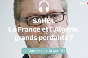 François Soudan, dans La Semaine de JA sur RFI. © DR/ Photomontage : JA