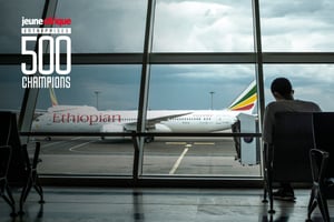 Un avion d’Ethiopian Airlines à l’aéroport internationale de Bole à Addis-Abeba, en Éthiopie. © Montage JA; EDUARDO SOTERAS/AFP
