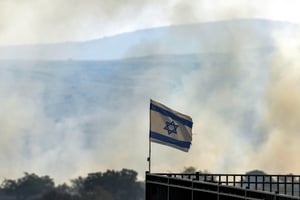Tirs de roquettes à la frontière libanaise sur le plateau du Golan annexé par Israël, le 13 juin 2024. © Jalaa MAREY / AFP