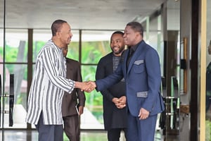 Le président de la République Faure Gnassingbé a reçu, le 1er novembre 2024, Paul Kammogne Fokam, président du Conseil d’Administration d’Afriland First Group. © Présidence du Togo