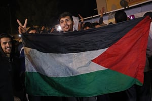 À l’annonce du cessez-le-feu le 15 janvier 2024 entre Israël et le Hamas, des milliers de Palestiniens ont exulté à travers la bande de Gaza. © BASHAR TALEB / AFP