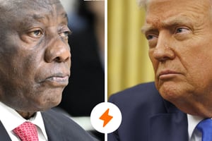 Donald Trump a décidé de mettre ses menaces à exécution. Dans un décret signé le 10 février, il a qualifié « de violations des droits humains » la politique menée en Afrique du Sud. © Montage JA ; Alexander NEMENOV / AFP ; Aaron Schwartz / CNP/SIPA