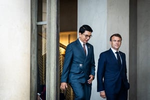 Andry Rajoelina et Emmanuel Macron, à Paris, le 26 juillet 2024. © Xose Bouzas / Hans Lucas via AFP