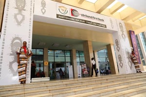 Pour concrétiser son ambition, le groupe panafricain va devoir créer des succursales, qui seront des prolongements de la maison mère camerounaise. © Facebook Afriland First Bank Cameroun