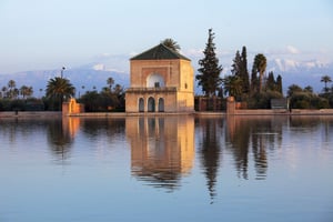 Le bassin de la Menara, classé au patrimoine mondial de l’Unesco, à Marrakech. © Jacques Sierpinski/Aurimages