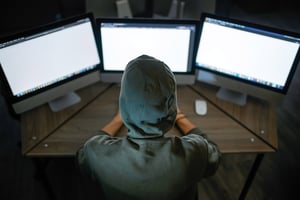 Les médias du royaume ont pointé du doigt des pirates d’origine algérienne se présentant sous le nom de « Jabaroot DZ ». © AdobeStock