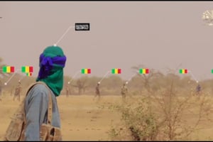 Dans une vidéo publiée après l’attaque de Dioura, le groupe met en scène la fuite des soldats maliens © Capture d’écran