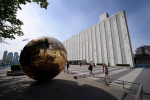 Le nom du futur secrétaire général devrait être connu en octobre, après quoi son approbation par l’Assemblée générale de l’ONU, par acclamations, ne sera plus qu’une formalité. © Yorick Jansens/Belga/AFP
