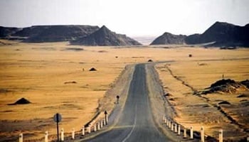 Au total, l’Algérie a investi plus de 2,5 milliards de dollars pour construire le tronçon de la Transsaharienne situé sur son territoire. DR