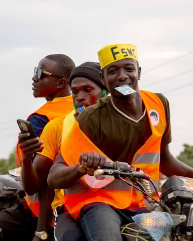 Des partisans d’Issa Tchiroma Bakary à Maroua, le 9 octobre 2025.