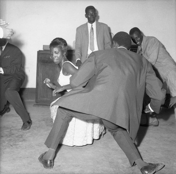 Dansez le twist &copy; Malick Sidibé