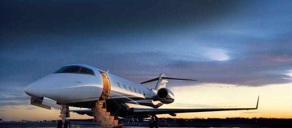 Bombardier Challenger 300 &copy; bombardier