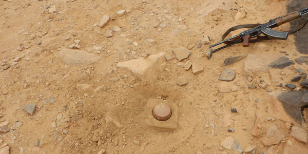 Une mine découverte par le MNLA près de Kidal, en janvier 2014. &copy; DR