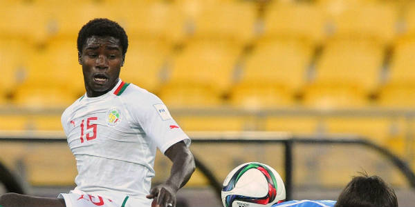 Le Sénégalais Moussa Wagué pendant le Mondial U20 en Nouvelle-Zélande, le 14 juin 2015. &copy; Ross Setford/AP/SIPA