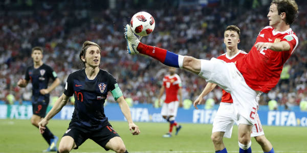 Le génial milieu de terrain croate Luka Modrić, ici contre la Russie, le 7 juillet 2018, lors du Mondial en Russie. &copy; Rebecca Blackwell/AP/SIPA