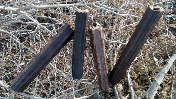 des briquettes en bois fabriquées à partir des déchets agro-forestiers. &copy; Chanouf farm Biofire