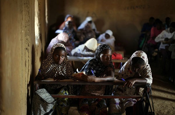 Des écolières à Gao, dans le nord du Mali, en 2013 (illustration). &copy; Jerome Delay/AP/SIPA