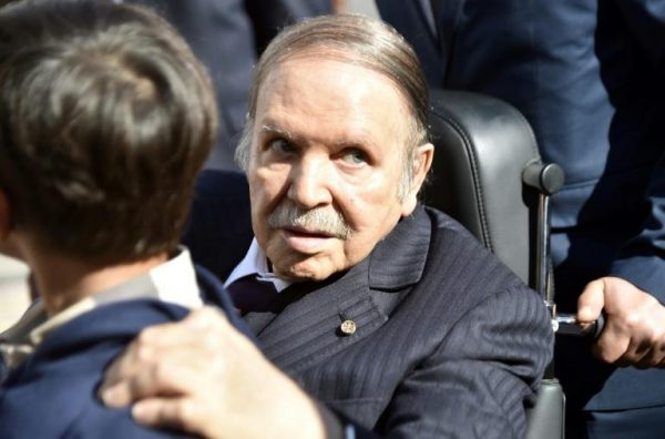 L'ex-président algérien Abdelaziz Bouteflika à Alger, le 23 novembre 2017. &copy; RYAD KRAMDI / AFP