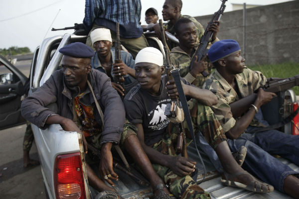 Des soldats fidèles à Ouattara, à Abidjan, en avril 2011. &copy; Rebecca Blackwell/AP/SIPA