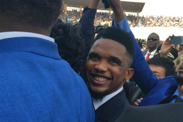 Samuel Eto'o, lors de l'investiture de George Weah à Monrovia. &copy; Anna Sylvestre-Treiner pour Jeune Afrique