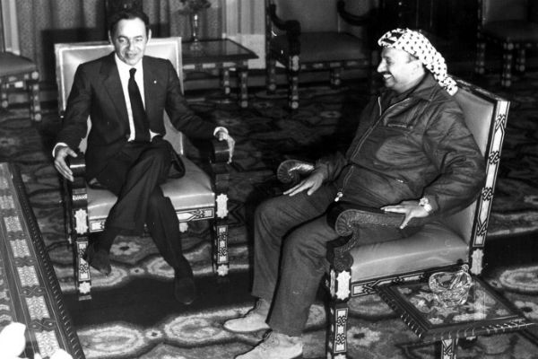 Yasser Arafat, reçu par Hassan II à Rabat en décembre 1969. &copy; Ministere de l&rsquo;information du Maroc / Archives Jeune Afrique