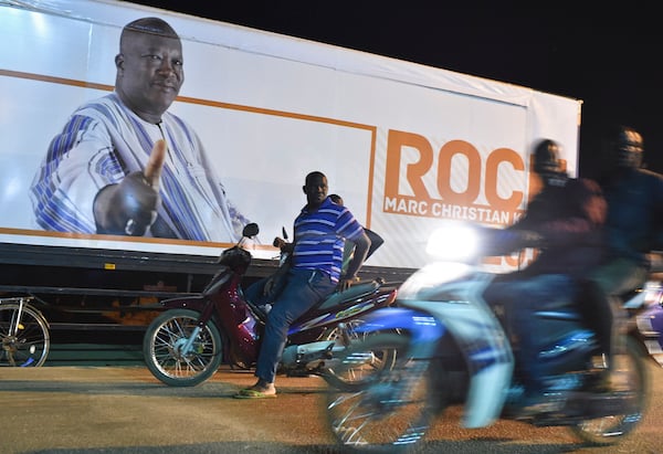 Après la victoire électorale, le 1er décembre 2015, dans les rues de Ouaga &copy; ISSOUF SANOGO / AFP