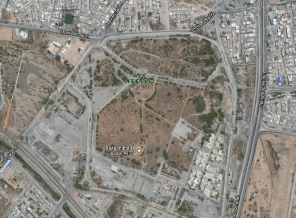Vue aérienne de la caserne de Bab al-Azizia &copy; Capture d&rsquo;écran