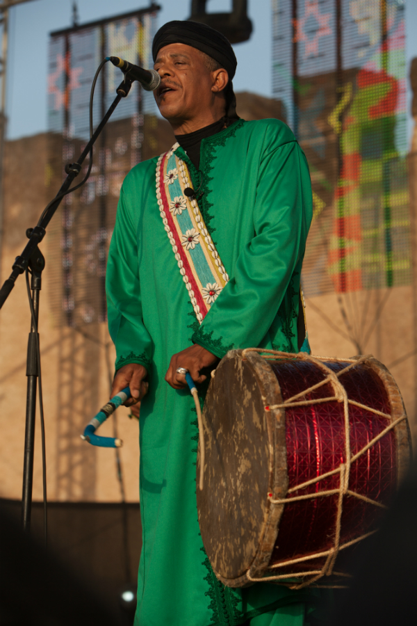 Maâlem Mustapha Baqbou &copy; Festival Gnaoua