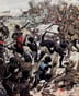 Page 8 du Petit Journal, supplément du dimanche, datée 21 février 1904. Légende : « Combat sanglant dans le Sud-Ouest africain / La garnison allemande de Windhoek, assiégée par les Herreros [sic], débloquée » © Wikimedia Commons