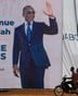 Une affiche du président béninois Patrice Talon, en tournée à Ouidah, le 8 décembre 2020. © Présidence béninoise