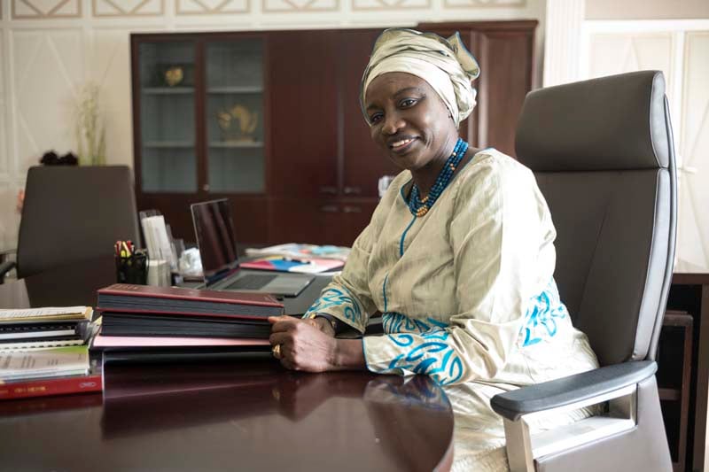 Aminata "Mimi" Touré ex premier ministre et actuelle présidente du Conseil Economique Social et Environnemental (CESE) dans son bureau à Dakar le 17 septembre 2019. &copy; © Sylvain Cherkaoui pour JA.